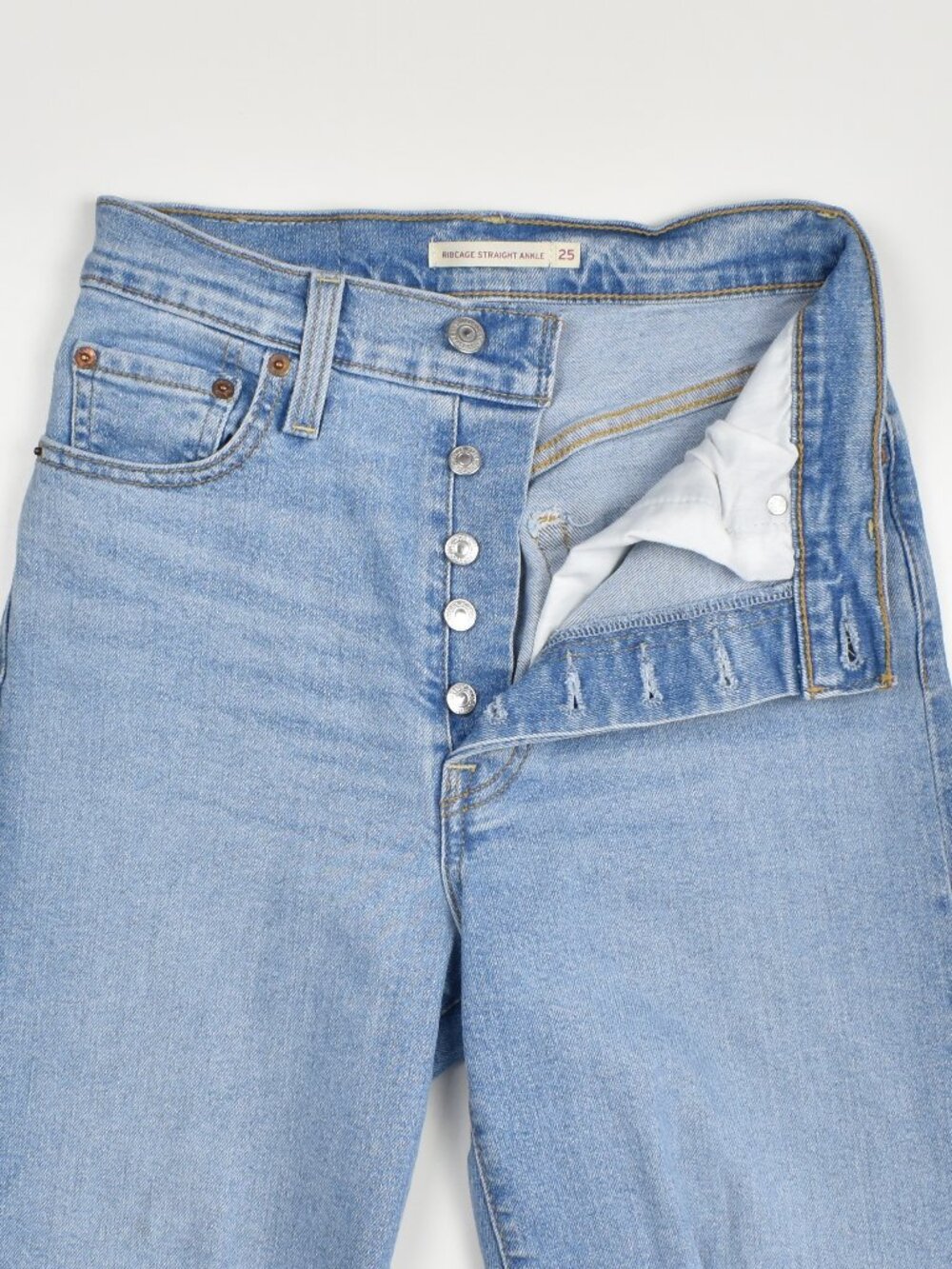 Levi's Ribcage Straight Ankle Distressed Jeans - 25 - Picture 5 of 7
